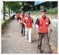 �m���f�B�b�N�E�H�[�L���O